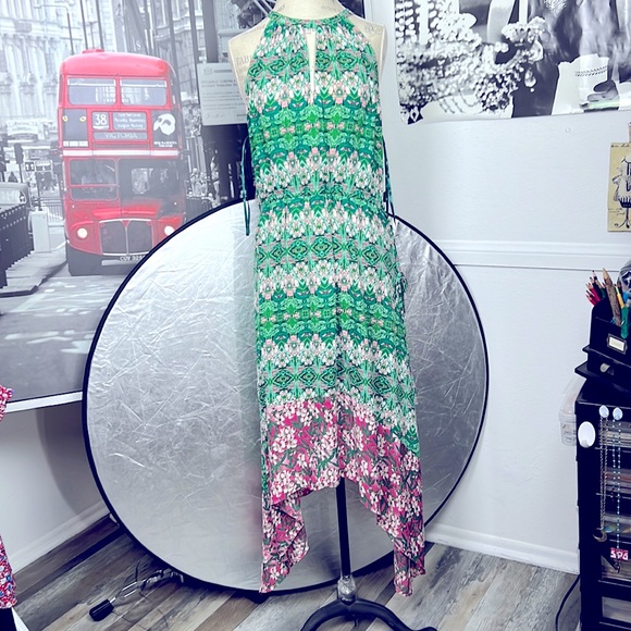 BCBGMAXAZRIA Keelie Floral Print Midi Dress Sleeveless Halter High Low Hem Sz. L - Picture 3 of 16